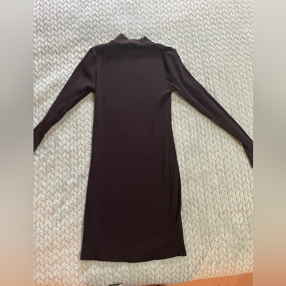 Black long sleeve turtleneck dress - Picture 1 of 1